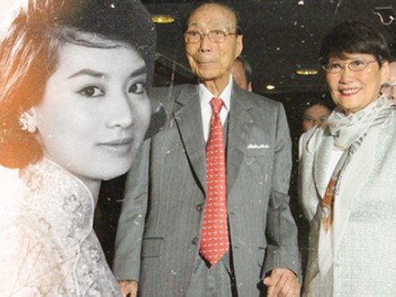 Chuyện tình huyền thoại nhưng gây tranh cãi của tỷ phú Hồng Kông: Yêu ròng rã suốt 45 năm trời và lễ cưới được tổ chức khi đã 90 tuổi