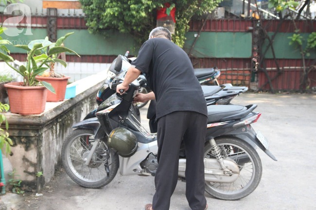 NÓNG: Thực nghiệm điều tra vụ bé trai 6 tuổi trường Gateway tử vong, tài xế Phiến đã có mặt , bà Quy vắng mặt-4