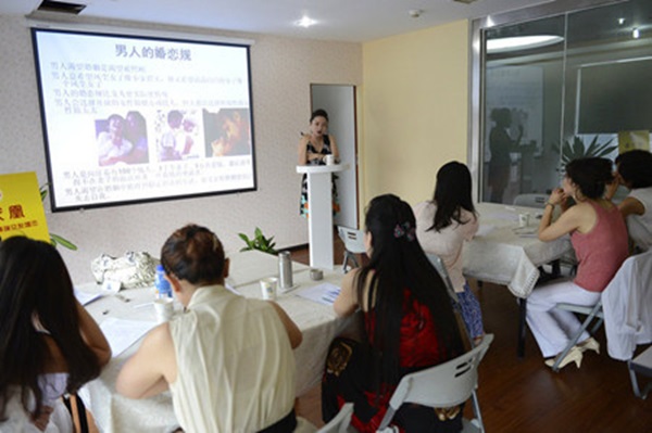 Bí mật trong ngôi trường dạy cách lấy chồng đại gia-2