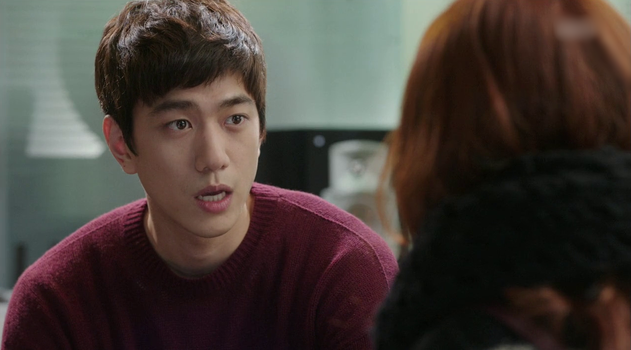 Mua 2 hộp bánh Trung thu biếu nội ngoại mà chồng cũng ý kiến, tôi hỏi ngược một điều khiến anh lặng thinh-1