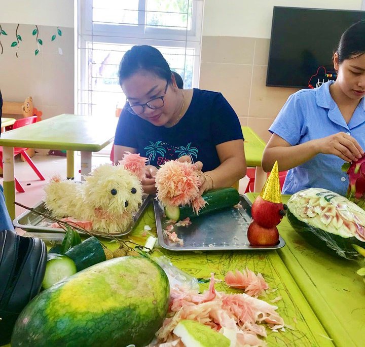 Chị em khoe mâm cỗ Trung thu đủ màu sắc cho con ngập tràn mạng xã hội-4