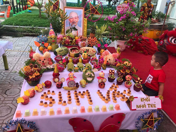 Chị em khoe mâm cỗ Trung thu đủ màu sắc cho con ngập tràn mạng xã hội-5