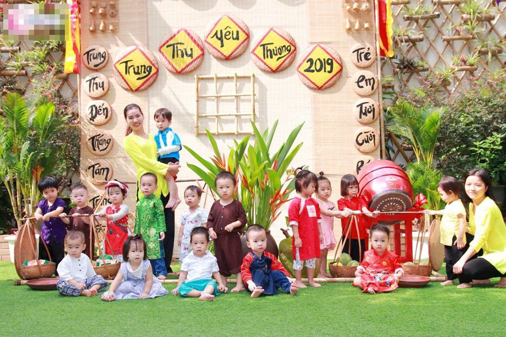 Chị em khoe mâm cỗ Trung thu đủ màu sắc cho con ngập tràn mạng xã hội-13