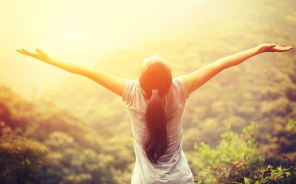 Bác sĩ 50 năm không bị cảm, 78 tuổi đi bộ 22 tầng nhờ 5 việc ai cũng làm được-5