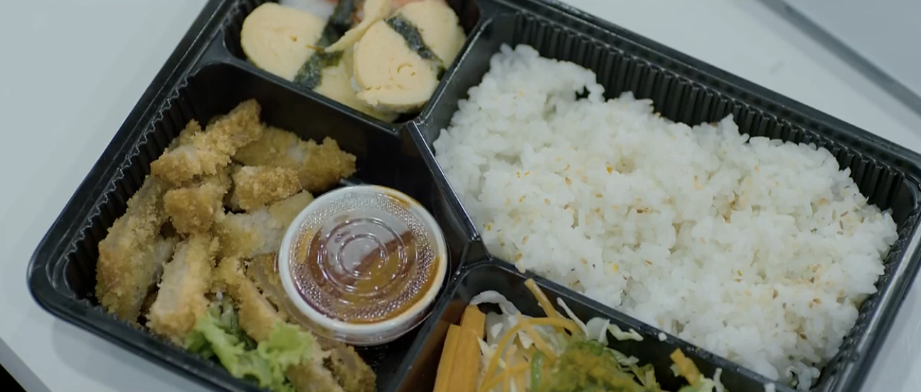 Hoa hồng trên ngực trái: Ơn giời, Bảo tuần lộc đã cứu cả tập phim gây ức chế chỉ với cảnh quay ăn cơm Khuê nấu-4