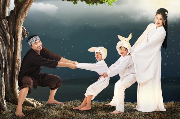 Bộ ảnh đón Tết Trung thu đẹp như cổ tích của gia đình Lâm Vĩ Dạ-3