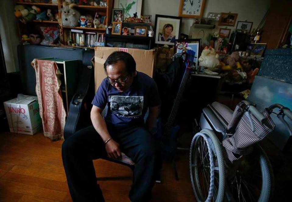 Những đứa trẻ mãi không trưởng thành ở Nhật Bản: Cái giá phải trả của những cha mẹ bao bọc con cả đời, đến chết cũng không thể nhắm mắt xuôi tay-1