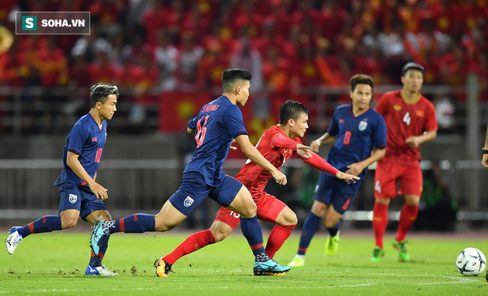 Quang Hải đang thực sự quá tải, hay mất tích bởi chính lựa chọn của thầy Park?-3