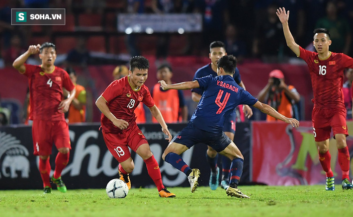 Quang Hải đang thực sự quá tải, hay mất tích bởi chính lựa chọn của thầy Park?-4