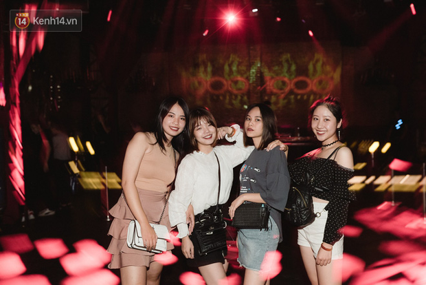Ngắm loạt ảnh gái xinh kéo hội đi đu đưa lễ Trung thu, rich kid Tiên Nguyễn bất ngờ lọt ống kính-15
