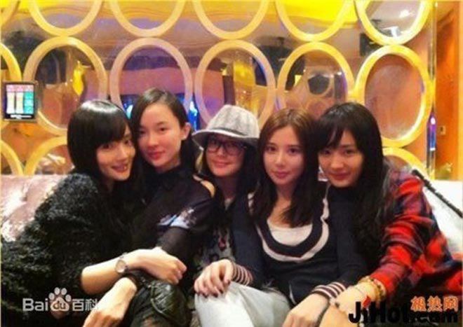 Chỉ thở thôi cũng bị chửi, 3 mỹ nhân này trả mãi không hết nghiệp vì danh bạn đểu-10