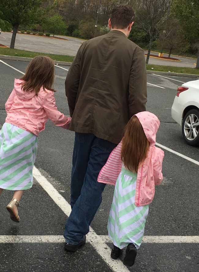 10 tình huống hài hước khi nuôi dạy con khiến cha mẹ cười đau bụng-10