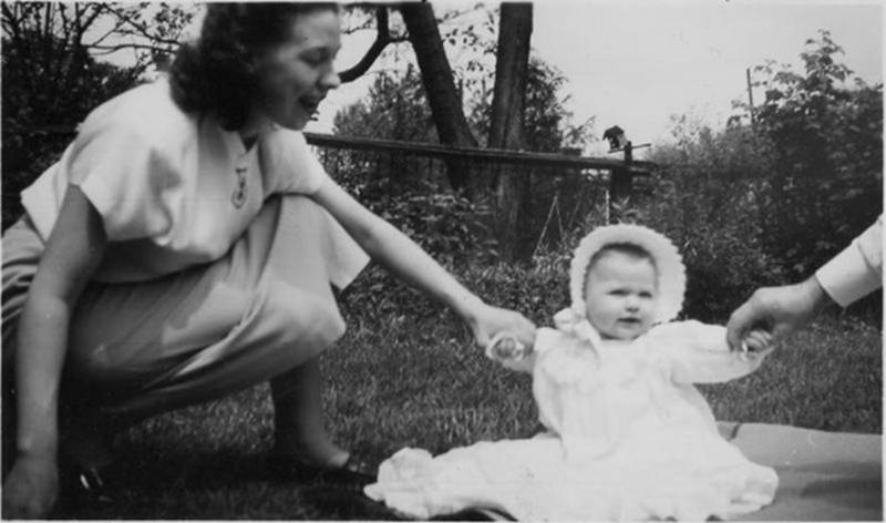 Tuổi trẻ của Hillary Clinton: Đi moi ruột cá, cố gia nhập Hải quân Mỹ-1