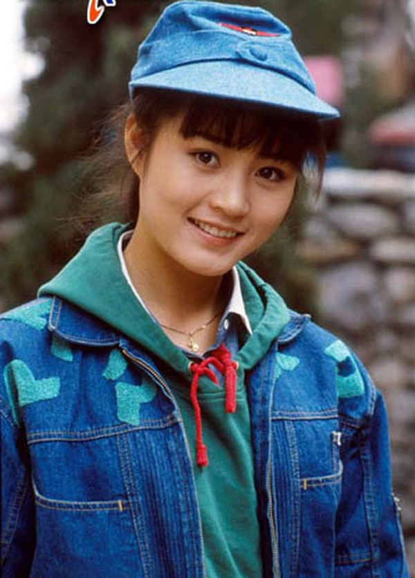 Gái ế hoàng kim Kim Hye Soo: Sống cô đơn sau đoạn tình với trai xấu tài năng, tuổi 49 vẫn chật vật làm việc để trả nợ cho người mẹ cờ bạc-4