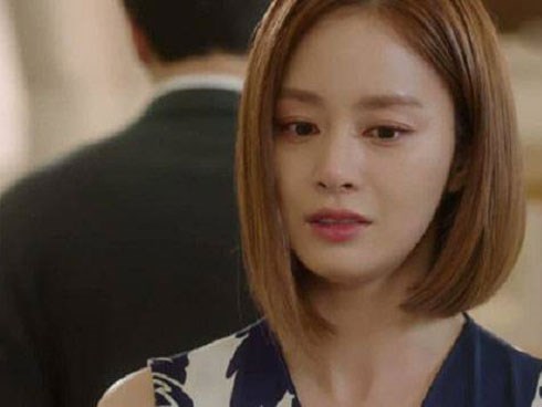Ngoại tình bị vợ phát hiện, tôi bật khóc khi thấy 