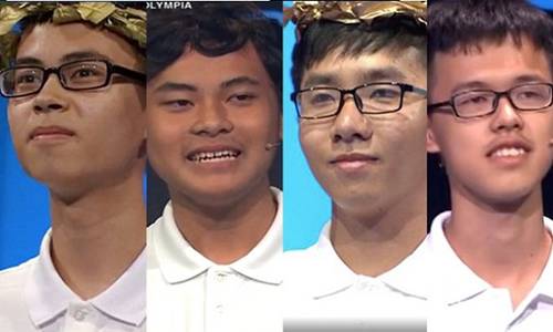 Bốn nam sinh tranh tài tại chung kết Olympia năm thứ 19-1