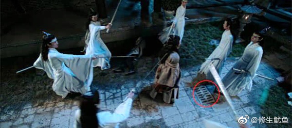 Những hạt sạn phi lý đến hài hước trong loạt phim đình đám xứ Trung-3