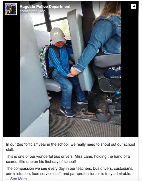 Bức ảnh chụp bé trai khóc sướt mướt ngày đầu tiên đi học và hành động của nữ tài xế được dân mạng lẫn cảnh sát khen ngợi hết lời-2