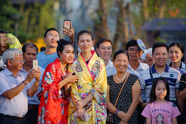 Vinhomes mở cửa Vườn Nhật ‘siêu to khổng lồ’-9