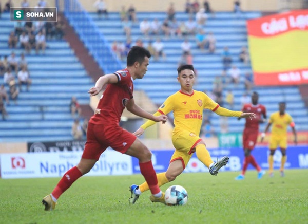 Sau thảm họa pháo sáng, Nam Định mang niềm vui đến cho Hà Nội FC theo cách đặc biệt-3