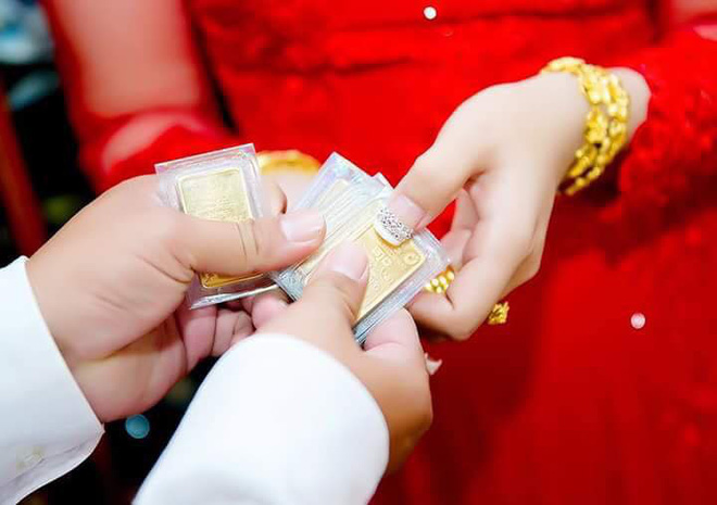 Cô dâu đeo vàng nặng trĩu ngày cưới khiến dân mạng trầm trồ, hoa mắt vì đếm hộ-5