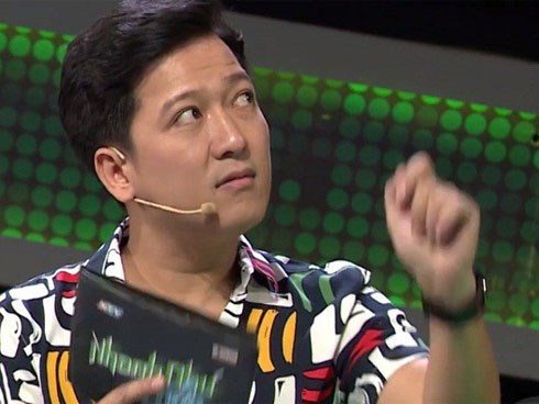Trường Giang gây thất vọng vì thái độ khó chịu khi làm MC