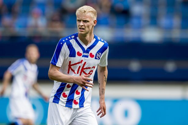 SC Heerenveen than trời, Đoàn Văn Hậu phải cảnh giác với mắt thần của bóng đá-2