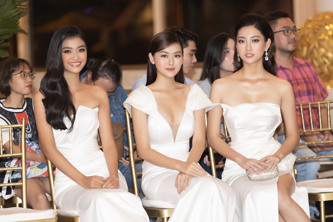 Top 3 Miss World Việt Nam tiếp tục ‘đốt mắt’ fan với đường cong nuột nà-1