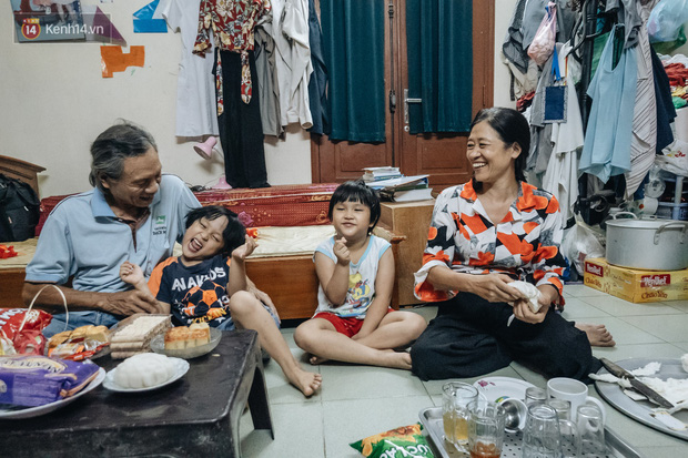 Chuyện nữ bác sĩ 53 tuổi sinh đôi 2 bé gái ở Hà Nội: Tôi có được con là tốt lắm rồi, không có chúng đời tôi còn khổ hơn nữa-1