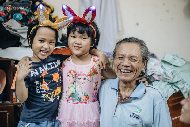 Chuyện nữ bác sĩ 53 tuổi sinh đôi 2 bé gái ở Hà Nội: Tôi có được con là tốt lắm rồi, không có chúng đời tôi còn khổ hơn nữa-6