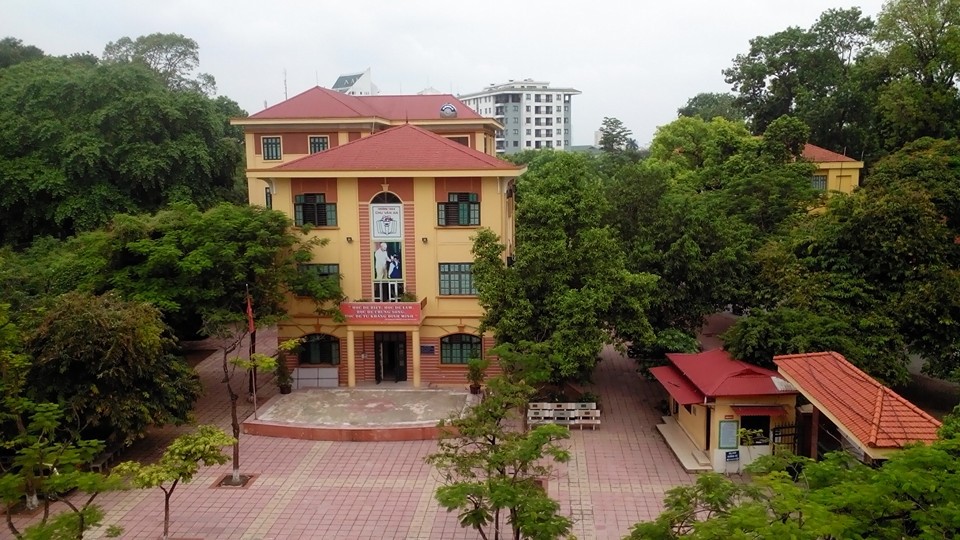 Góc thắc mắc của cha mẹ: Phân biệt 6 trường Chu Văn An ở Hà Nội, trường nào lâu đời nhất?-5