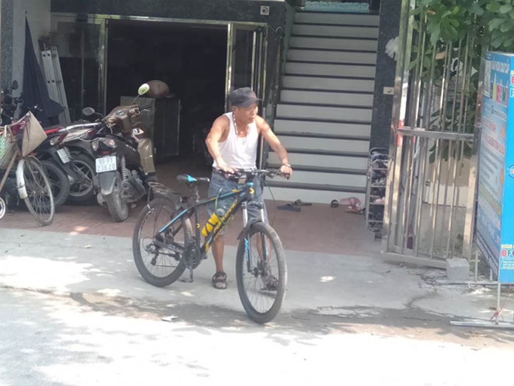 Vụ bé 3 tuổi bị bỏ quên trên xe đưa đón: Trường bất ngờ thông báo không nhận trông trẻ-2