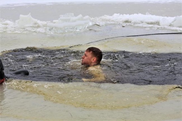 22 mẹo sinh tồn hữu ích giúp bạn sống sót trong các tình huống nguy hiểm-5