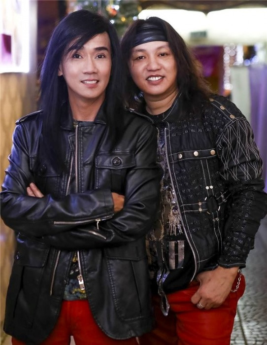 Cuộc sống của Tài Linh, Kim Tử Long và dàn sao Mưa bụi giờ ra sao?-12