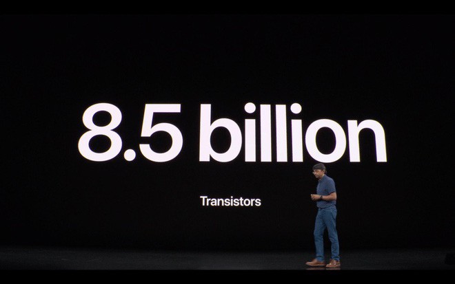 Bao lâu nay Samsung hay Huawei khiêu chiến Apple đều bỏ qua, tại sao nay lại lôi nhà Android ra cà khịa trong sự kiện iPhone 11?-3