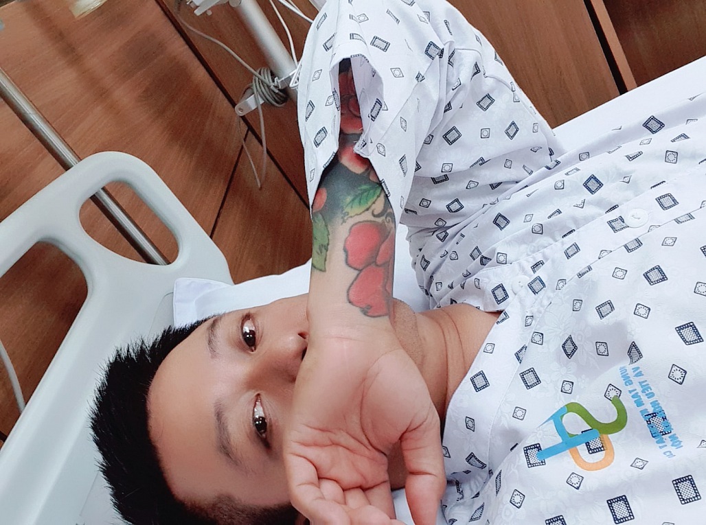 Tuấn Hưng nhập viện điều trị bệnh, bày tỏ tâm trạng xuống dốc vì bệnh tật-2