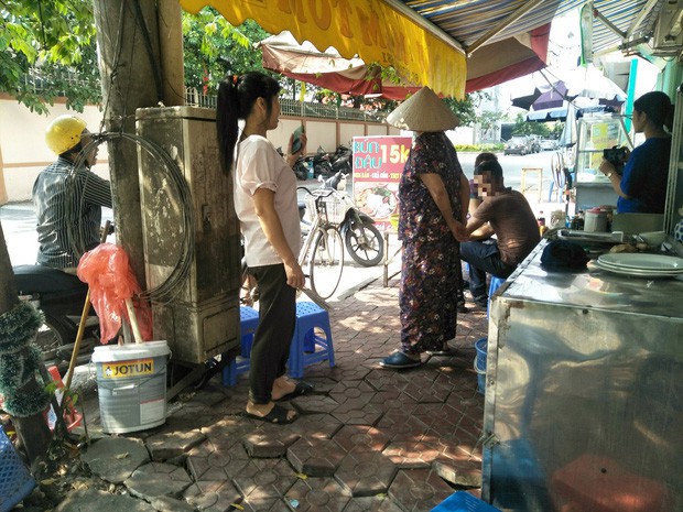 Vụ nam thanh niên sát hại 2 cô gái: Nghi phạm có 9 vết đâm ở ổ bụng, dứt hết dây truyền để tìm đến cái chết-2