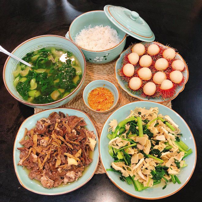 Từ nấu ăn cháy khét, 9X lột xác thành đầu bếp tại gia, nấu bữa nào ngon bữa đó-11