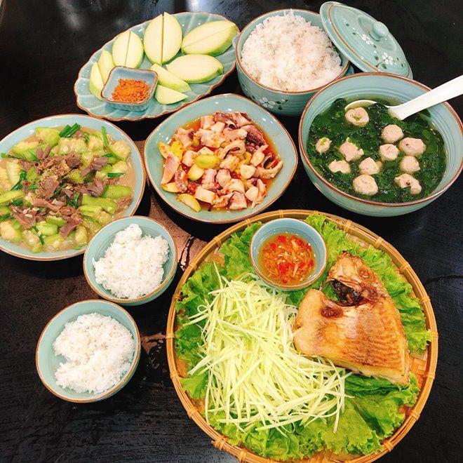 Từ nấu ăn cháy khét, 9X lột xác thành đầu bếp tại gia, nấu bữa nào ngon bữa đó-14