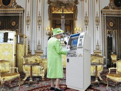 Tiết lộ mới gây choáng: Cây rút tiền ATM