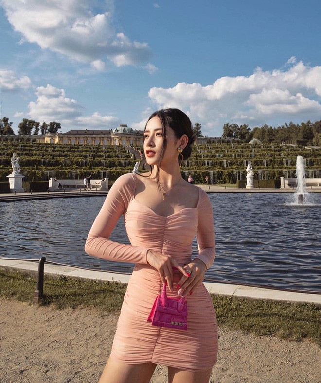 Dáng chuẩn như chai Coca, bảo sao Chi Pu cứ chăm diện đầm ôm khoe body sexy từng milimet-4