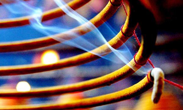 Bàn thờ đặt 5 thứ này dễ đắc tội thần linh, hỏi sao 3 đời vẫn nghèo đói-3