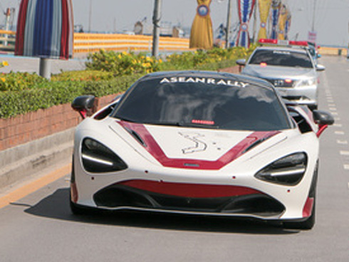 Chủ xe Mazda siêu may mắn bốc được biển số đẹp 61A 666.66-3