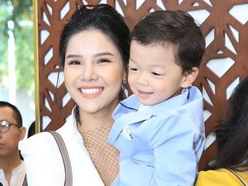 Lâu lâu mới xuất hiện cùng nhau, Kỳ Hân gây bất ngờ với khuôn mặt rạng rỡ trong màn đọ sắc cạnh Mạc Hồng Quân-5