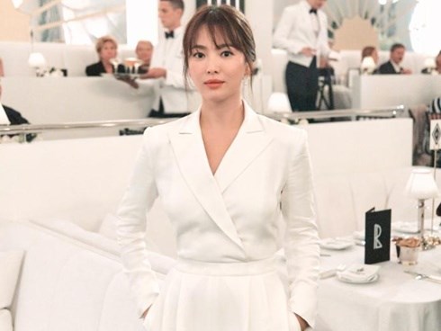 Song Hye Kyo có quyết định bất ngờ, được cho là để tránh né nỗi buồn hậu ly hôn