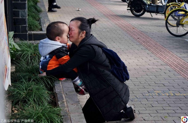 Những đứa trẻ không được xã hội thừa nhận và bi kịch chất chồng của những bà mẹ đơn thân, không chồng mà chửa ở Trung Quốc-4