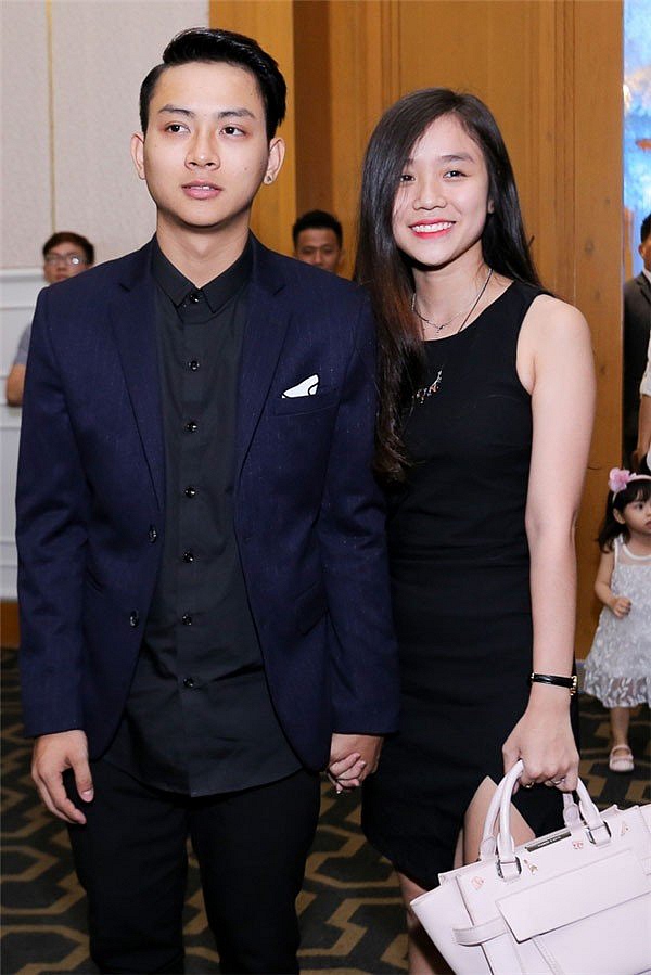 Lộ ảnh cận mặt con gái cưng của Hoài Lâm, ai nấy đều xuýt xoa vì cô bé thật xinh xắn-1