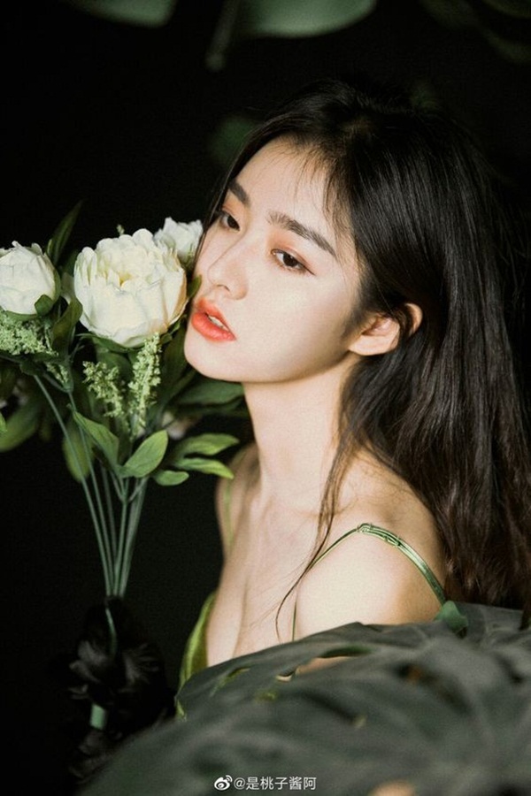 Phụ nữ sinh vào ngày âm lịch này, trời sinh một đời được hưởng vinh hoa phú quý, trung vận sinh tài, hậu vận thụ hưởng mỹ mãn-2