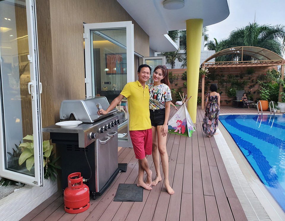 Vũ Thu Phương - nhân vật đang đối đầu cực gắt với Ngọc Trinh: Tài năng, sự nghiệp và cuộc sống viên mãn ăn đứt Nữ hoàng nội y-10