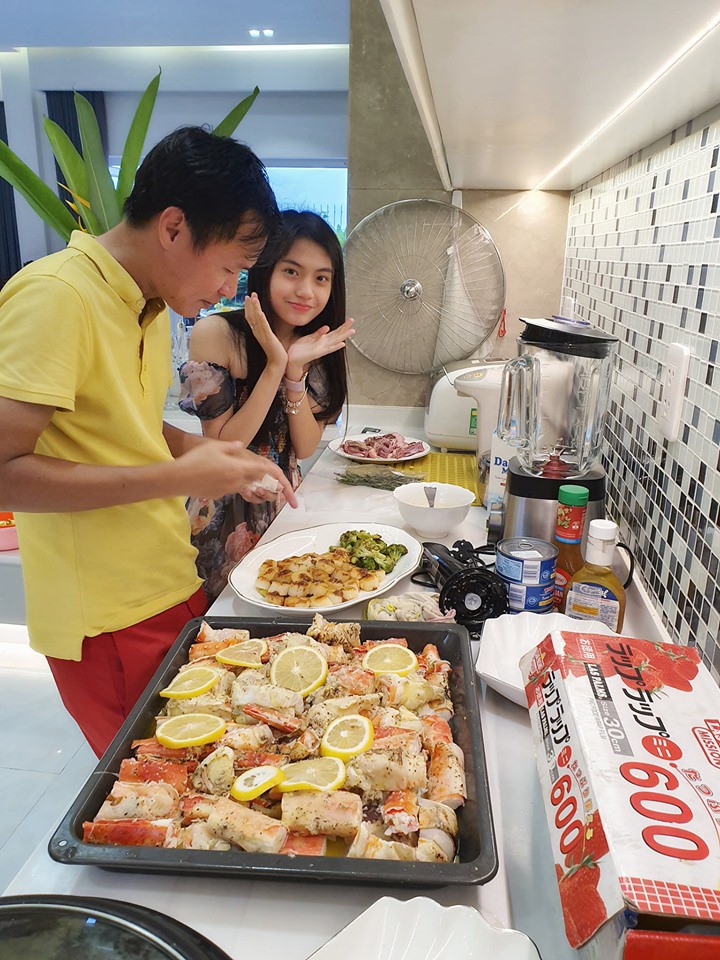 Vũ Thu Phương - nhân vật đang đối đầu cực gắt với Ngọc Trinh: Tài năng, sự nghiệp và cuộc sống viên mãn ăn đứt Nữ hoàng nội y-9